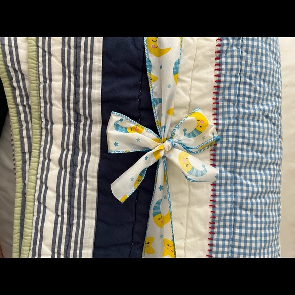 Quilted Multi colored baby Quilt - Picture 9 of 10